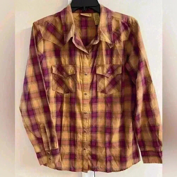 Wrangler Tops - Wrangler southwestern cowboy snap button up double breasted shirt. Medium
